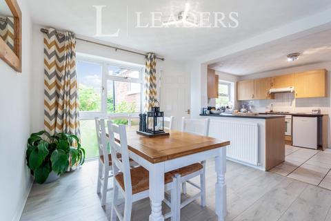 4 bedroom house to rent, Meadowbank, Hitchin, Hertfordshire, SG4