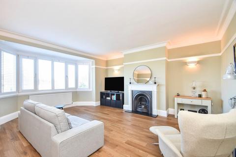 2 bedroom apartment for sale, Harlow Oval, Harrogate, HG2 0DS
