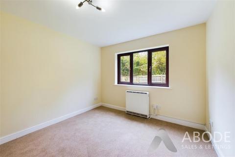 2 bedroom apartment to rent, Greenslade Grove, Cannock WS12