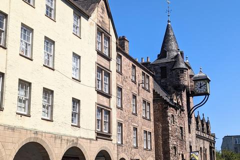 3 bedroom flat to rent, Canongate, Central EH8