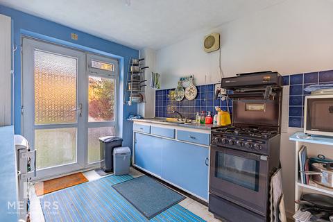 3 bedroom detached house for sale, Poole BH17