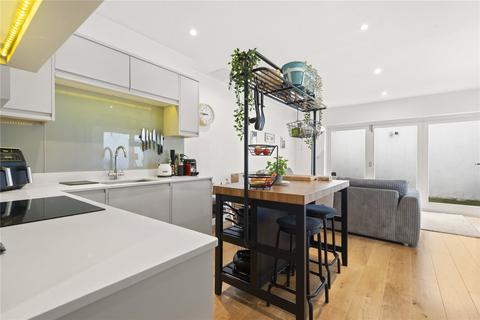 4 bedroom apartment for sale, Fontenoy Road, London, SW12