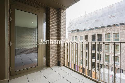 1 bedroom apartment to rent, Gasholder Place,  Vauxhall SE11