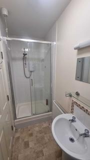 1 bedroom flat to rent, High Street, NG15
