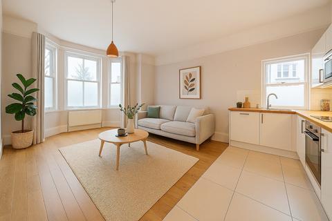 Cavendish Road, Clapham, London, SW12
