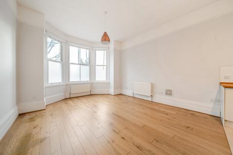 2 bedroom flat for sale, Cavendish Road, Clapham, London, SW12