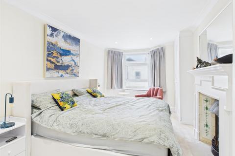 3 bedroom flat for sale, Devonshire Place, Brighton