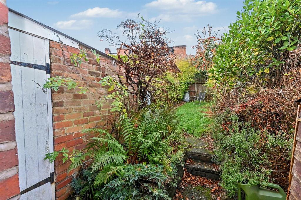 Garden1.JPG