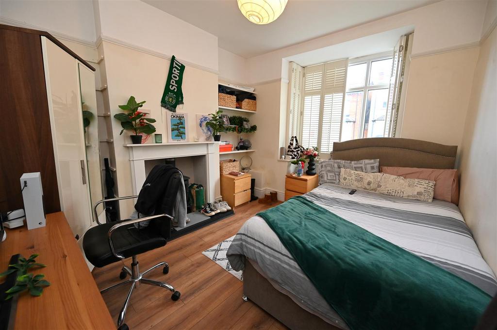 Living room.JPG