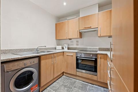 2 bedroom apartment for sale, Queens Road, Nottingham, Nottinghamshire, NG2 3BX