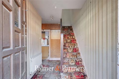 3 bedroom terraced house for sale, Henry Road, Essex CM1