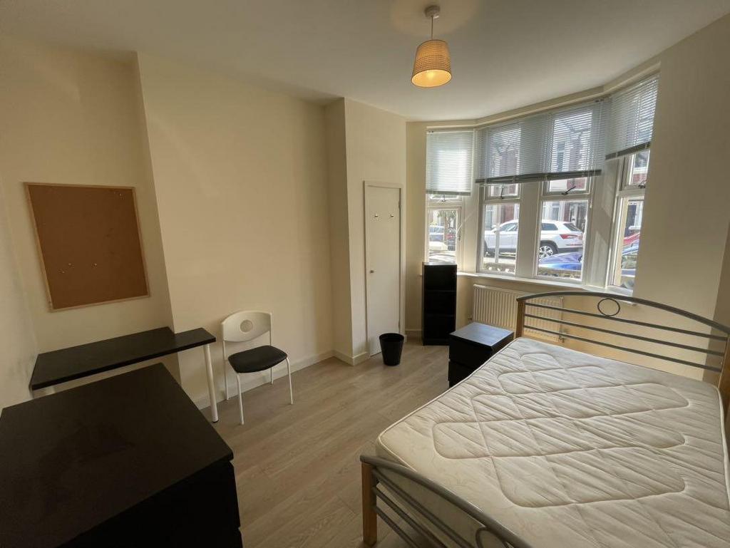 Room1 a