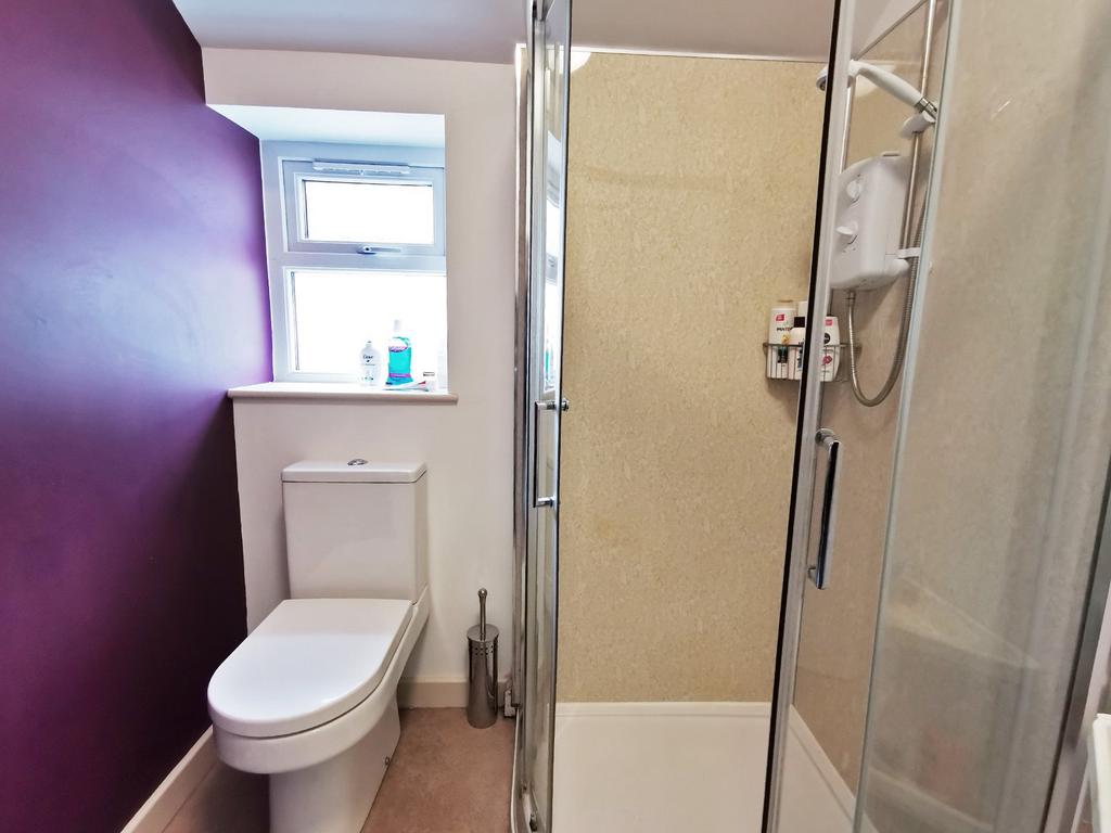 Pink Bathroom 2