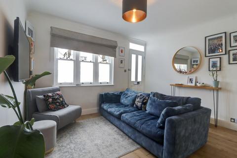 3 bedroom end of terrace house for sale, Summer Road, East Molesey, KT8