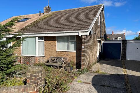 3 bedroom semi-detached bungalow for sale, Astley Gardens, Seaton Sluice, Northumberland, NE26 4JN