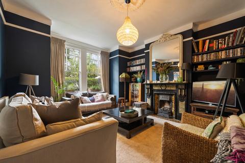 6 bedroom terraced house for sale, Buchanan Gardens, Kensal Rise, London, NW10
