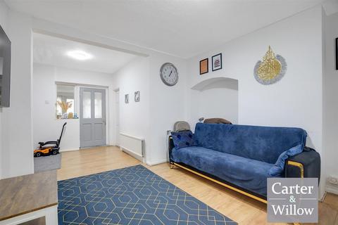 undefined, Bonham Road, Essex