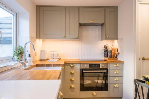2 bedroom terraced house to rent, Leiston