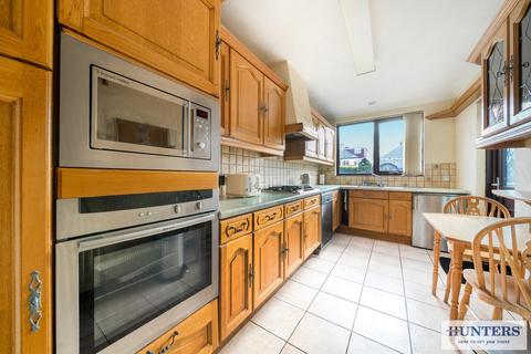 undefined, Wrotham Road, Welling