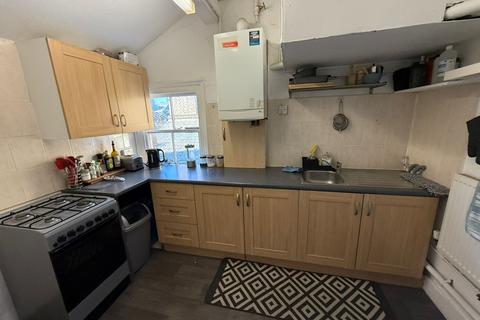 1 bedroom flat to rent, 30 Station Terrace, London, NW10
