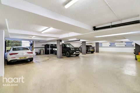 2 bedroom apartment for sale, Noak Hill Road, BILLERICAY