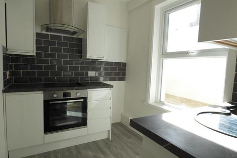 1 bedroom flat to rent, Lansdowne Place, Hove