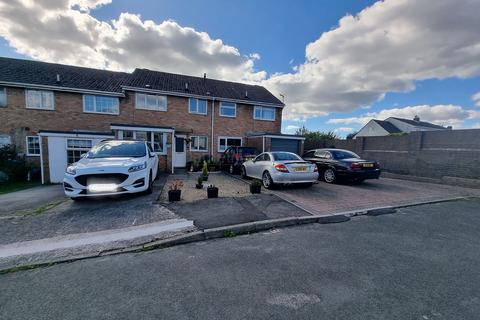 3 bedroom terraced house for sale, Cae Perllan, Brackla, CF31