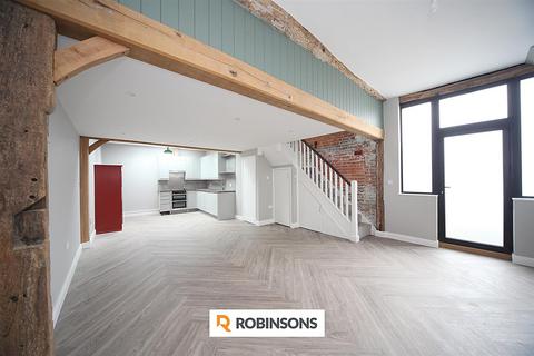 1 bedroom mews to rent, High Street, Edlesborough, Dunstable