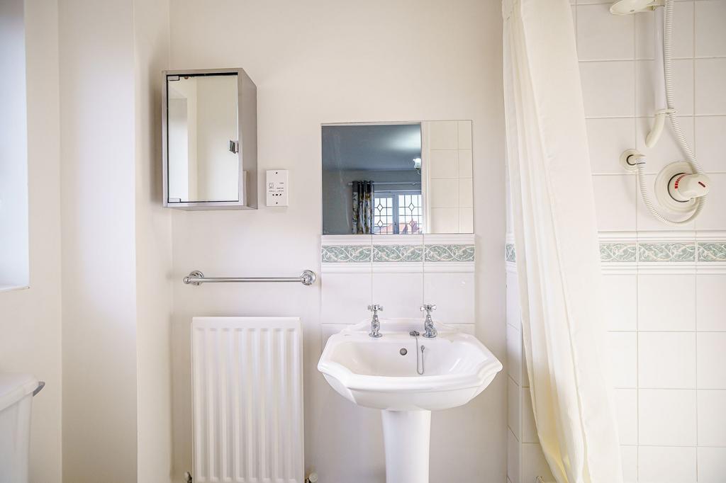 Ensuite