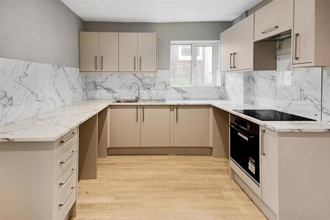 undefined, Fernwood Rise, Brighton