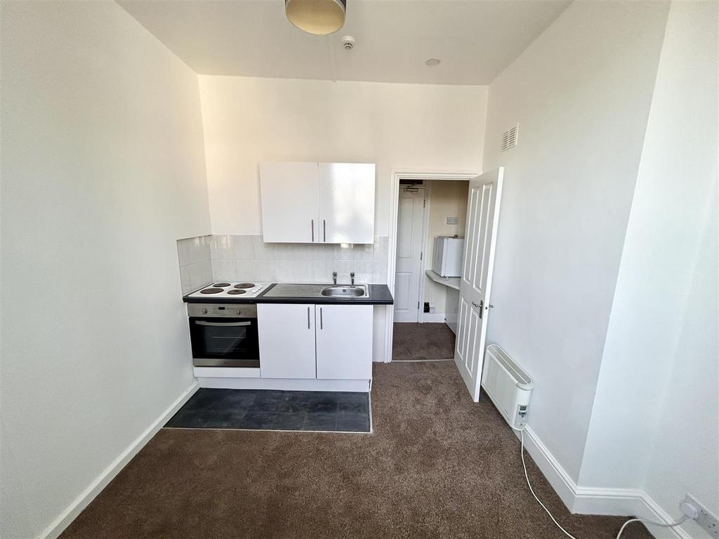 Kitchen 24'.jpg