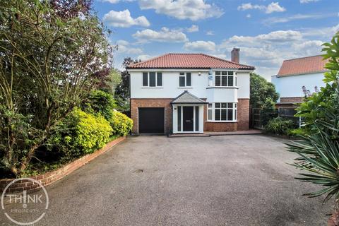 4 bedroom detached house for sale, Taverham Road, Taverham NR8