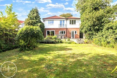 4 bedroom detached house for sale, Taverham Road, Taverham NR8
