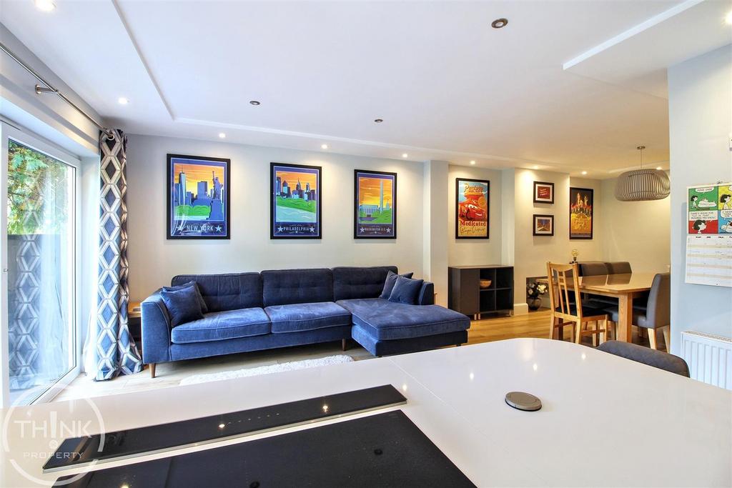 Kitchen/Family Room