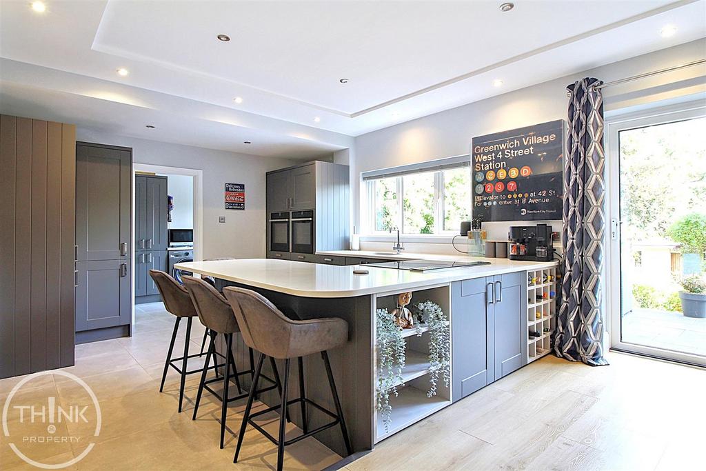 Kitchen/Family Room