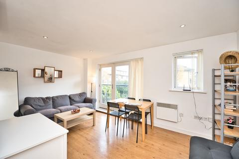 1 bedroom apartment for sale, Matilda Gardens, Mile End, Bow, London, E3