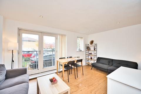 1 bedroom apartment for sale, Matilda Gardens, Mile End, Bow, London, E3