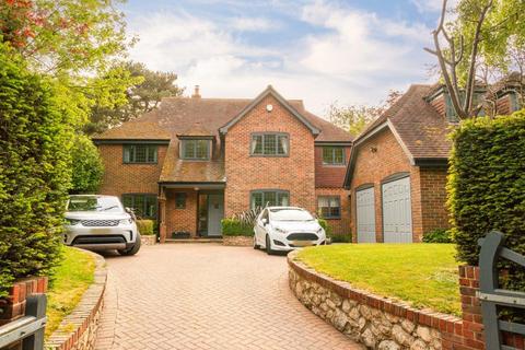 undefined, Olantigh Road, Wye TN25