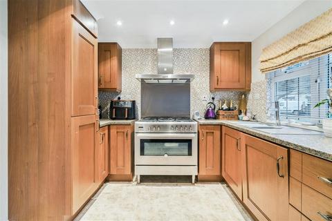 undefined, Wyatts Covert, Denham