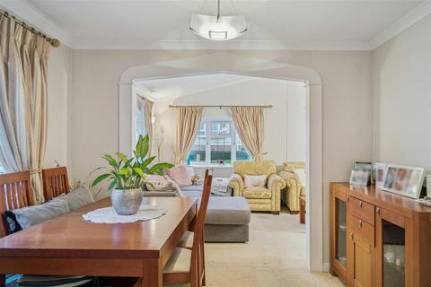 undefined, Wyatts Covert, Denham