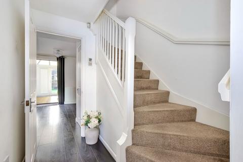 2 bedroom terraced house for sale, Hurricane Way, Abbots Langley WD5