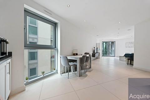 2 bedroom flat to rent, Bridges Court Road, London, SW11 3GW