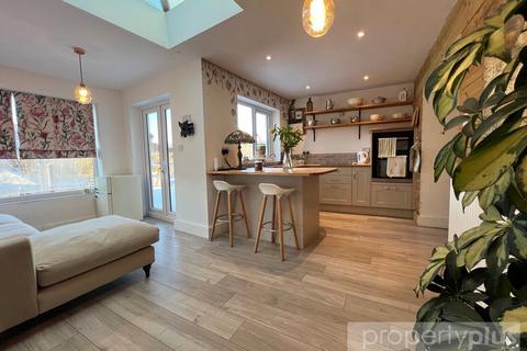 undefined, Trip Terrace, Pentre, Rhondda Cynon Taff, CF41