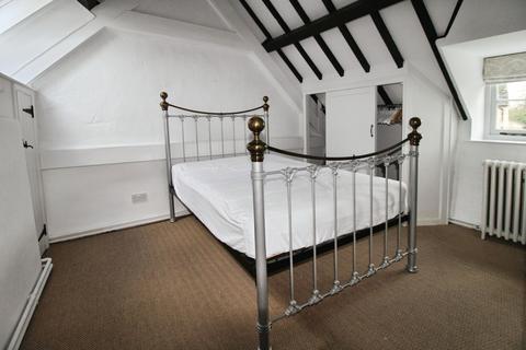 undefined, Cirencester GL7