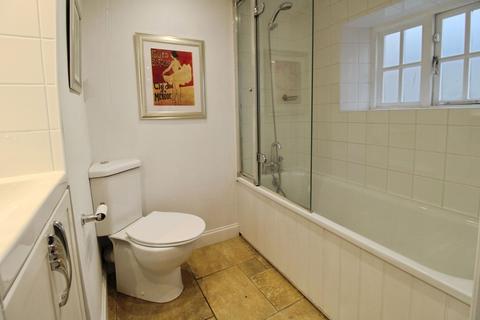 undefined, Cirencester GL7