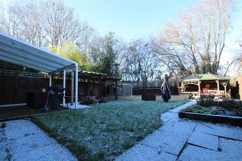 4 bedroom detached house for sale, Pavilion Close, Fair Oak, Eastleigh