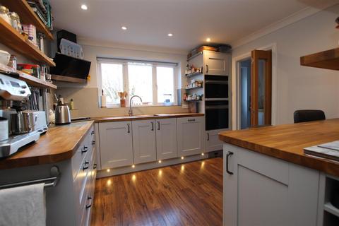 4 bedroom detached house for sale, Pavilion Close, Fair Oak, Eastleigh