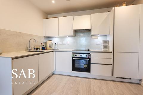 2 bedroom flat to rent, Farine Avenue, Maya House, UB3