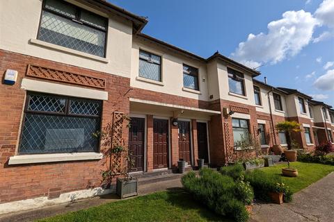 2 bedroom apartment for sale, St Albans Terrace, Manchester