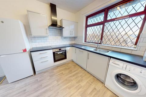 2 bedroom apartment for sale, St Albans Terrace, Manchester